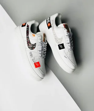 Nike air force 1 just do it - ابيض