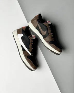 Nike Jordan 1 low x travis scott - اسود مع بني